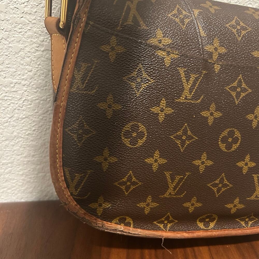 Louis Vuitton Monogram Menilmontant PM Crossbody Flap Bag with COA - Picture 3 of 15